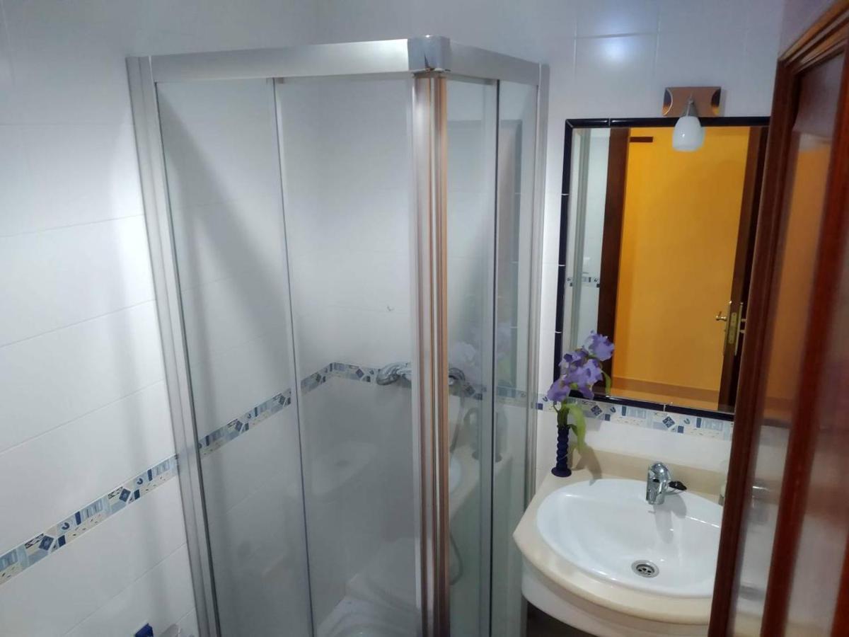 Apartamento La Real Caldas De Reis Luaran gambar